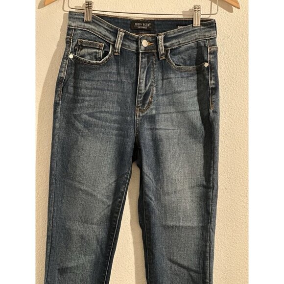 Judy Blue Women's Skinny Fit Jeans Size 1/25 Dark Wash Denim Stretch Raw Hem - Picture 2 of 15